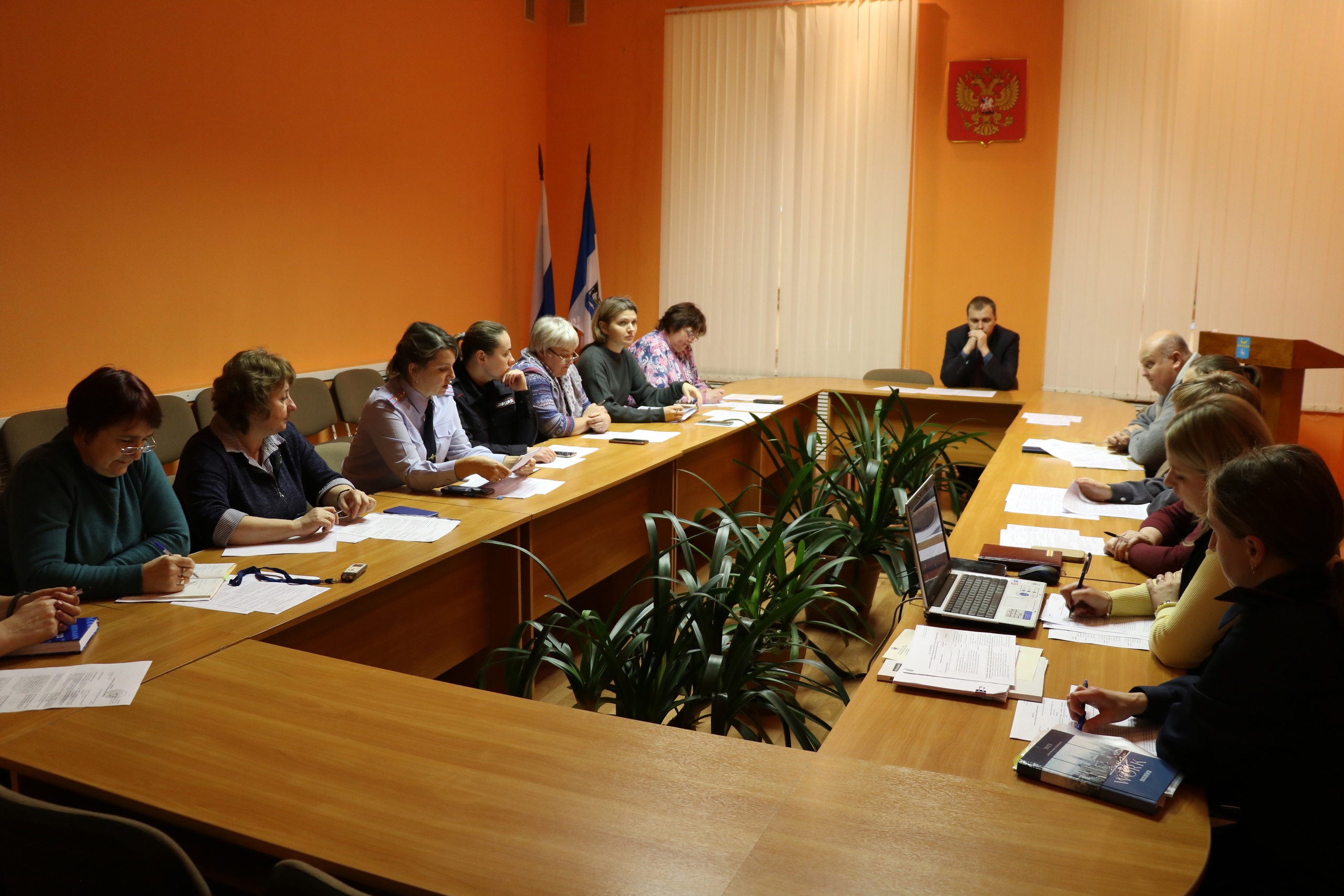 О результатах деятельности антинаркотической комиссии в Парфинском муниципальном районе за 2023 год.